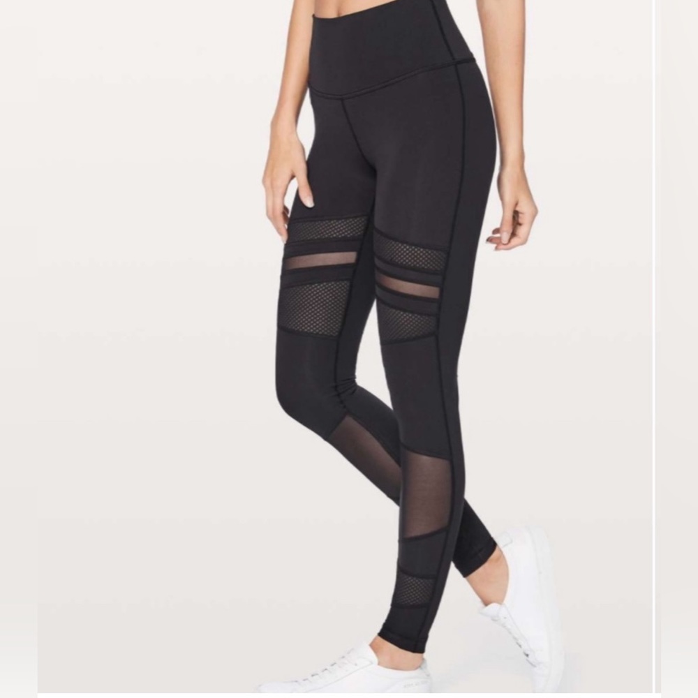 Lululemon wunder under high rise black leggings, mix and mesh